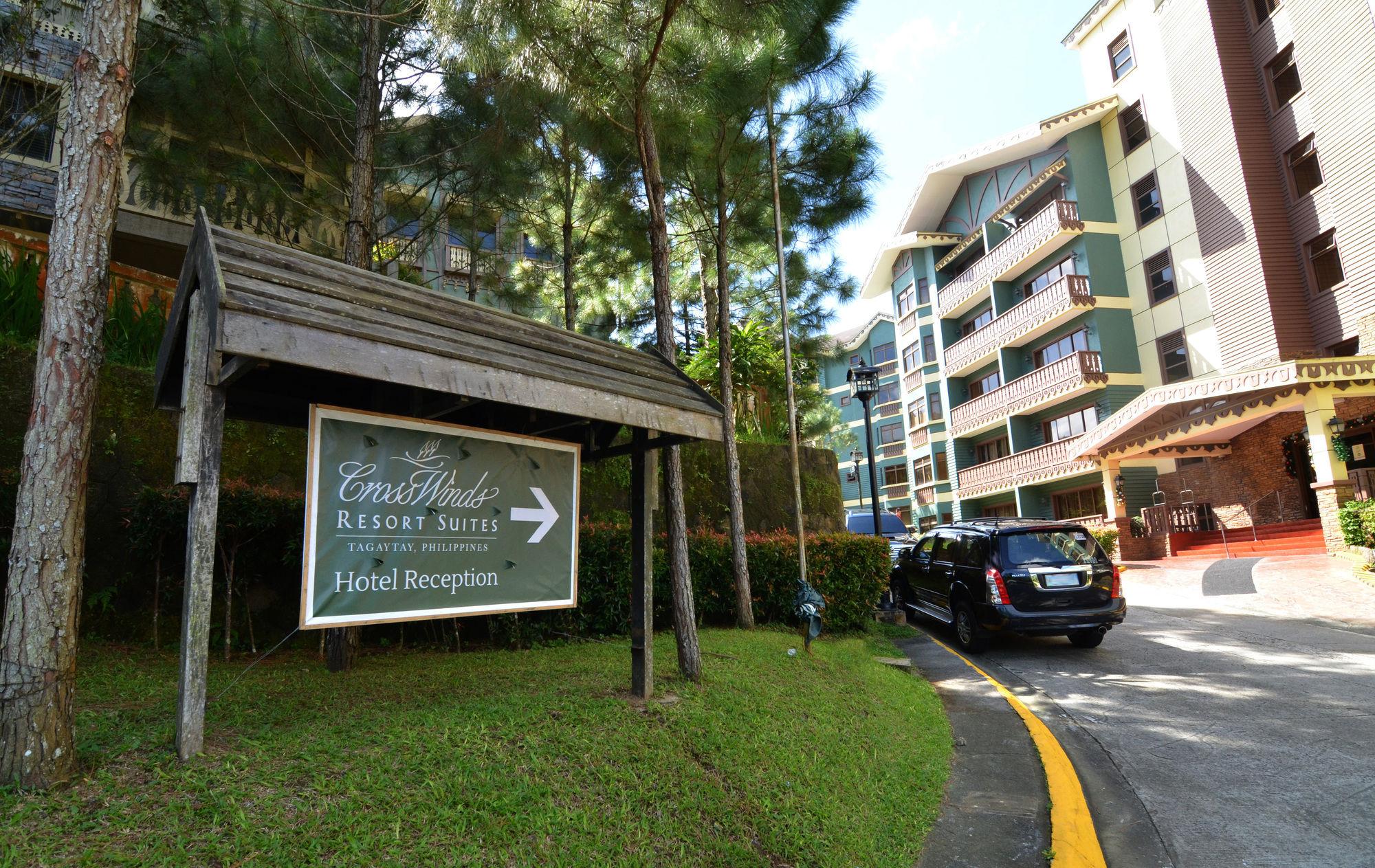 Crosswinds Resort Suites Tagaytay City Esterno foto